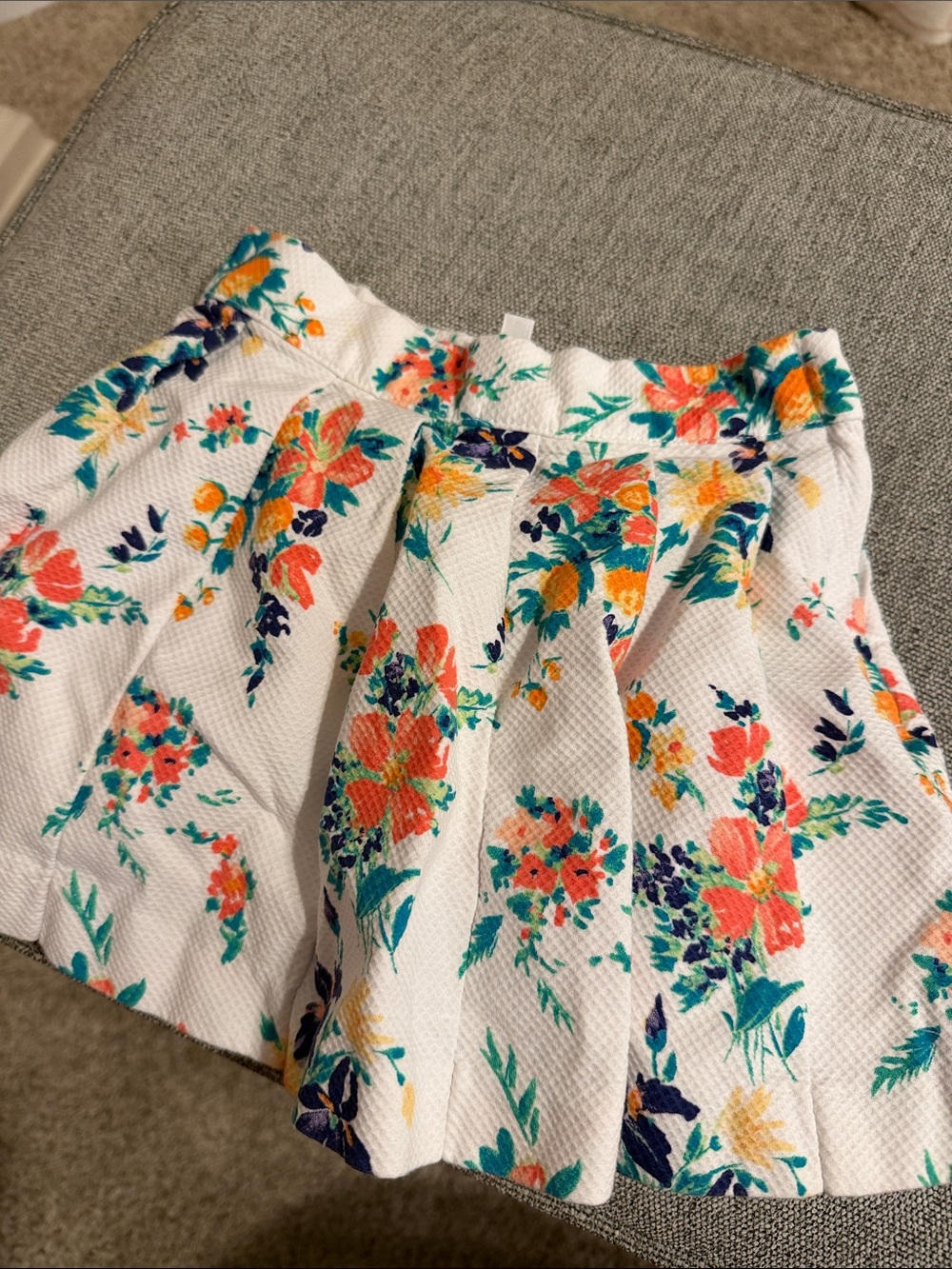 White Floral Pleated baby girl Skirt